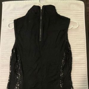 Suzy Shier lace tank top